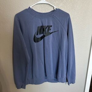 Nike sweatshirt